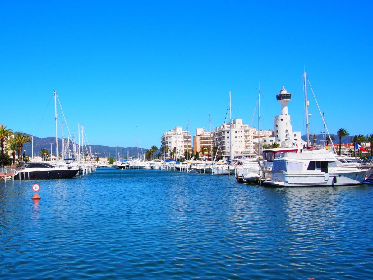 Holiday Home Peni By Interhome Empuriabrava Kültér fotó