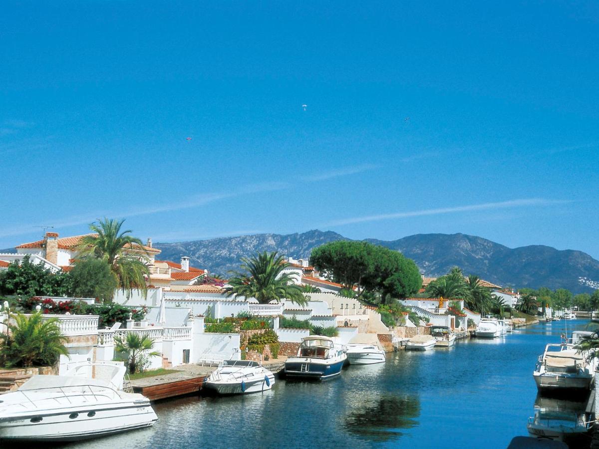 Holiday Home Peni By Interhome Empuriabrava Kültér fotó